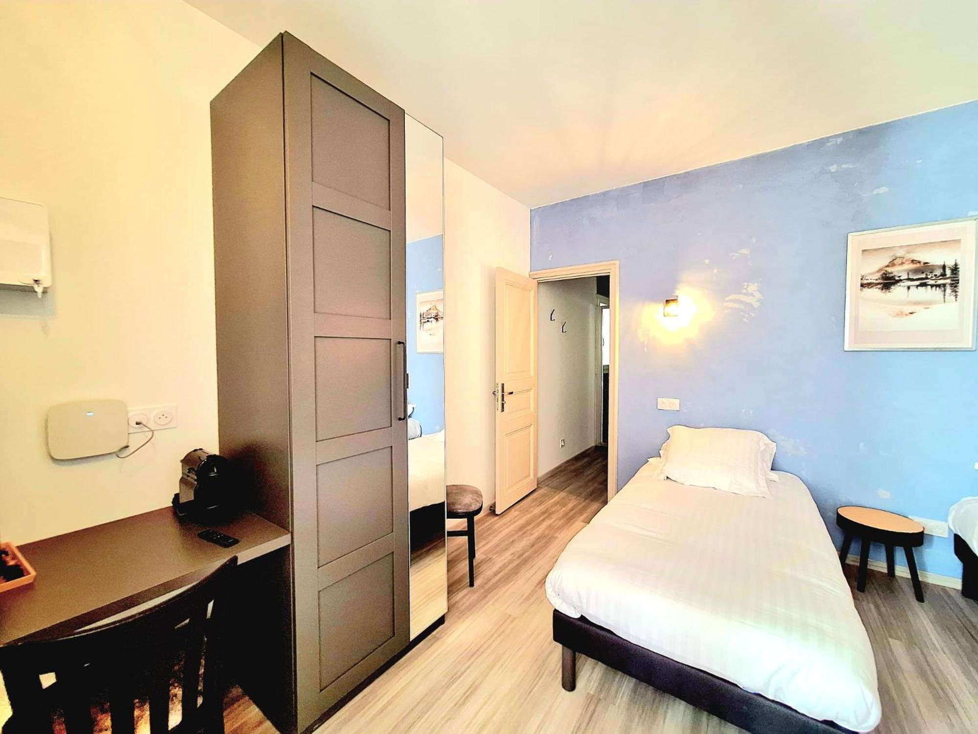 Domaine De La Mautanne Lejlighedshotel Sainte-Tulle Eksteriør billede
